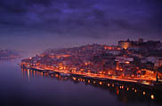 Porto '07 - DSC_11169.jpg (283)
 19:20, 2. 12. 2007, 18 mm, 1/3 s, f/4.8